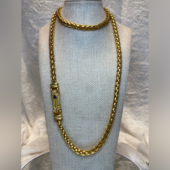 Jewelry - Vintage Matte Gold Tone Wheat Chain
Necklace W/ Rhinestone on Bar Pendant 36”